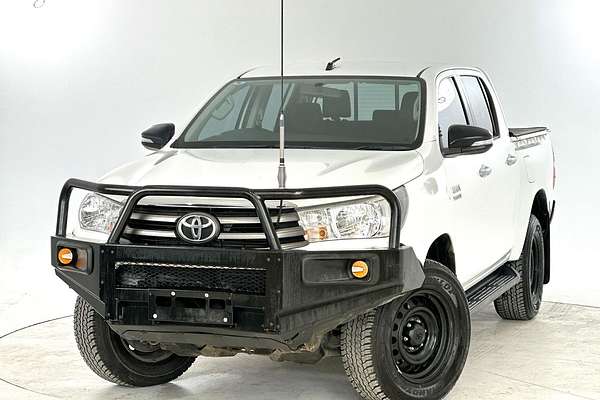 2015 Toyota Hilux SR GUN126R 4X4