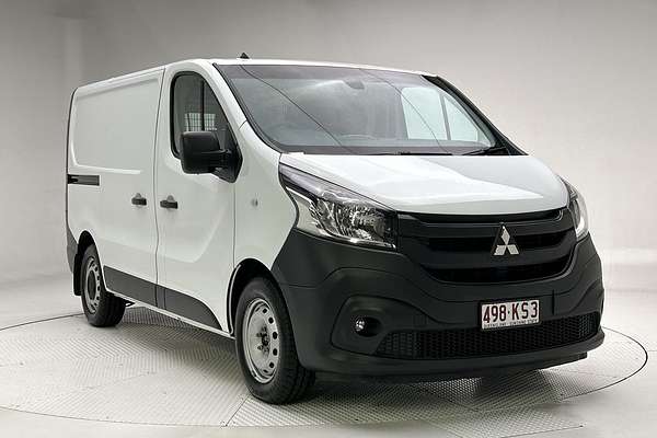 2021 Mitsubishi Express GLX SN