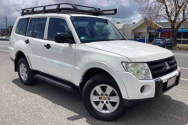 2007 Mitsubishi Pajero GLX NS