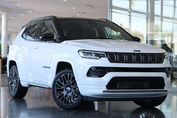 2023 Jeep Compass S-Limited M6