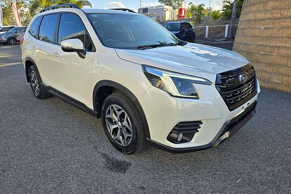 2022 Subaru Forester 2.5i S5