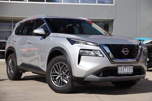 2023 Nissan X-TRAIL ST T33