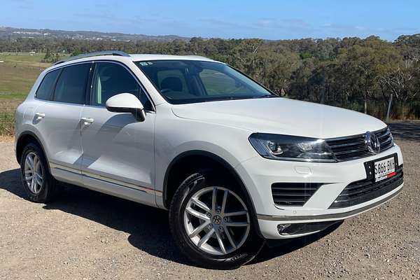 2016 Volkswagen Touareg 150TDI Element 7P