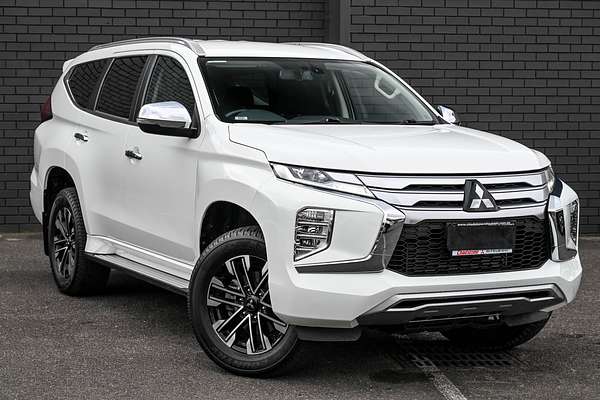 2022 Mitsubishi Pajero Sport GLS QF