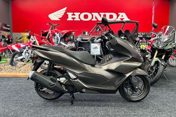 2024 Honda PCX160