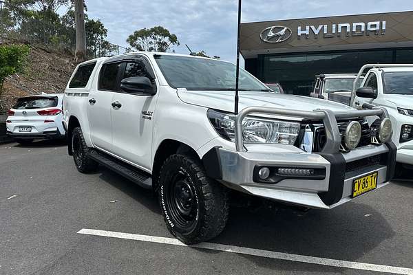 2019 Toyota Hilux SR GUN126R 4X4