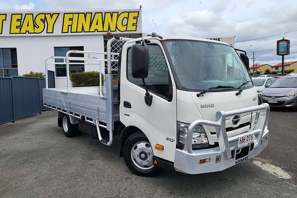 2022 Hino 300 Series 616 Alloy Tray 4x2