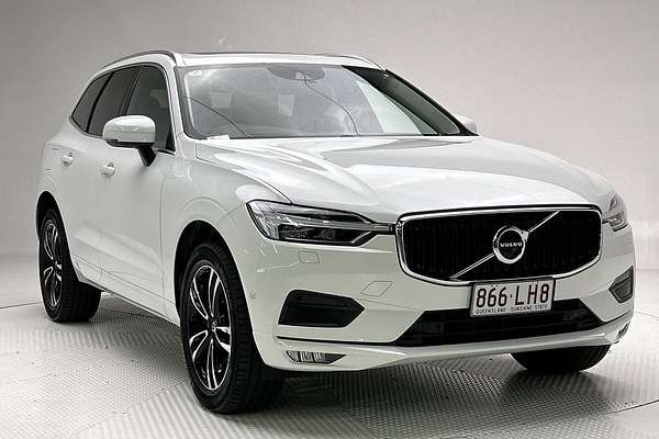 2020 Volvo XC60 D4 Momentum