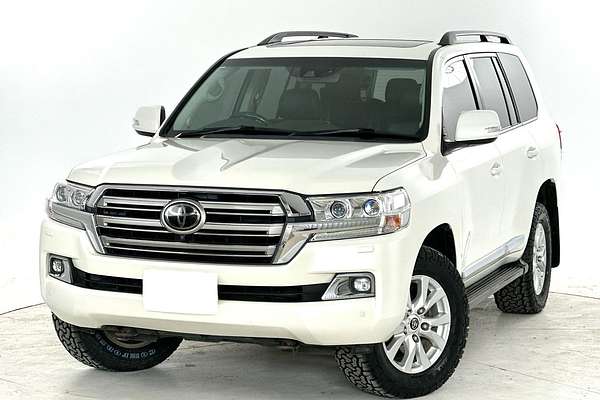 2017 Toyota Landcruiser Sahara VDJ200R