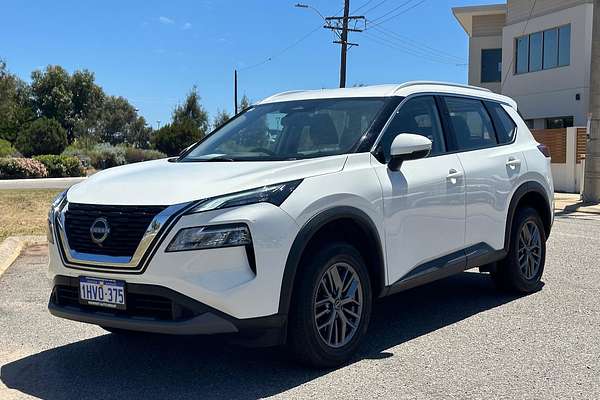 2023 Nissan X-TRAIL ST T33