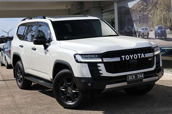 2022 Toyota Landcruiser GR Sport FJA300R