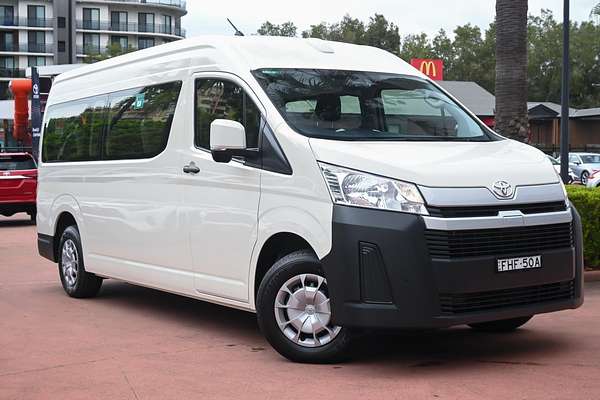 2024 Toyota Hiace Commuter GDH322R