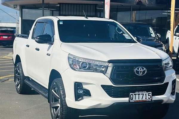 2018 Toyota Hilux SR5 CRUISER TD DC 2. 2WD