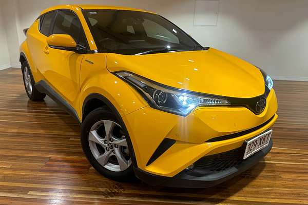 2017 Toyota C-HR NGX10R