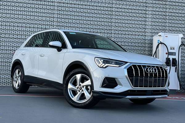 2023 Audi Q3 35 TFSI F3