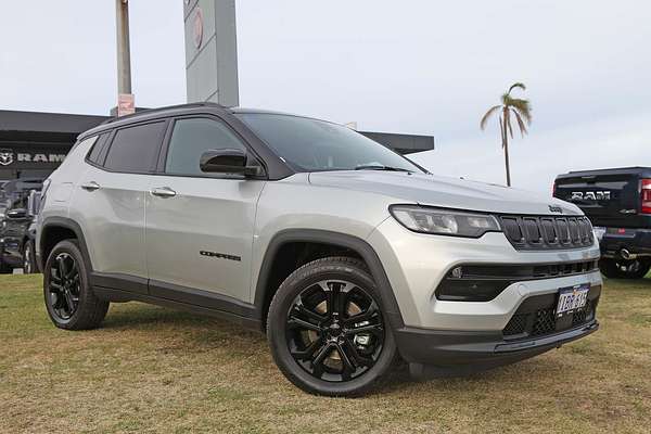 2023 Jeep Compass Night Eagle M6