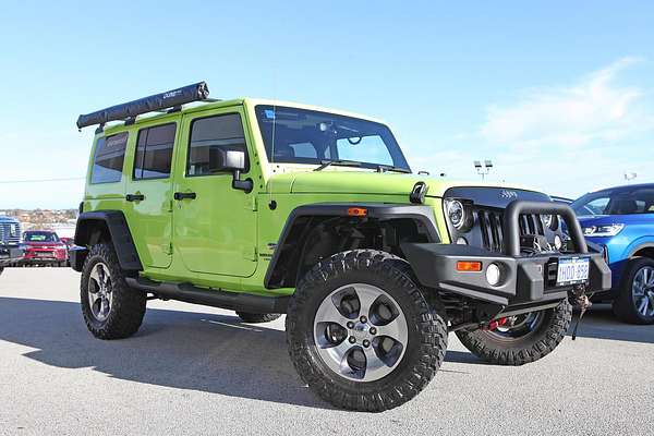 2017 Jeep Wrangler Unlimited Overland JK