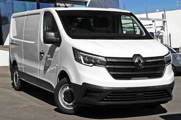 2024 Renault Trafic Pro X82