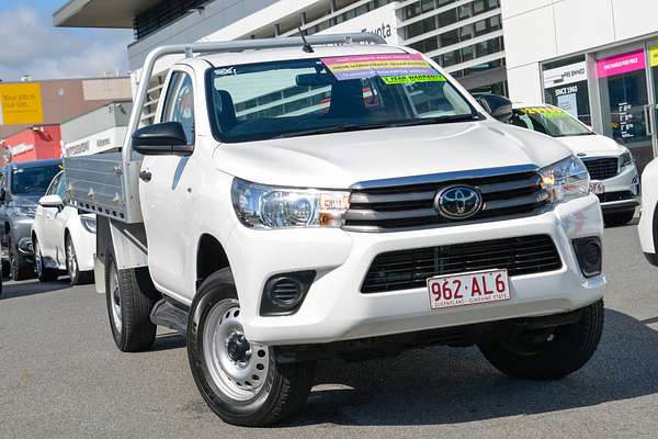 2020 Toyota Hilux SR GUN126R 4X4