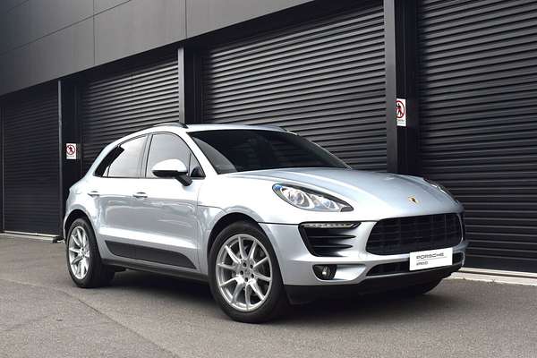 2014 Porsche Macan S 95B