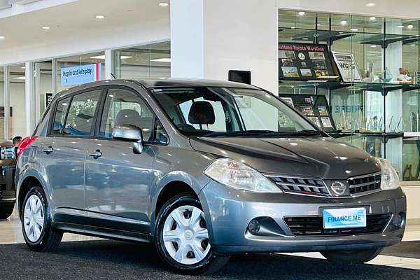 2011 Nissan Tiida ST C11 S3