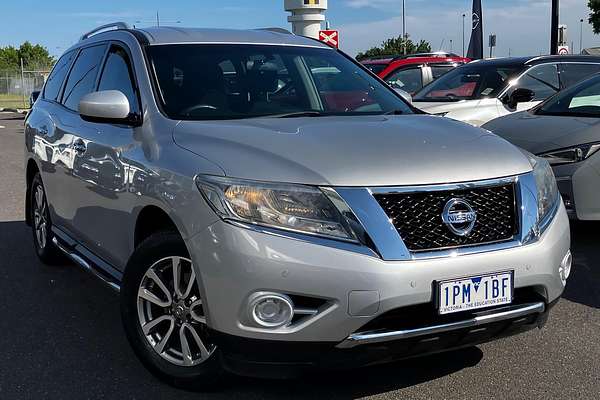 2016 Nissan Pathfinder ST R52