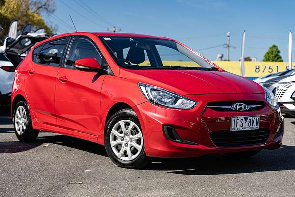 2014 Hyundai Accent Active RB2