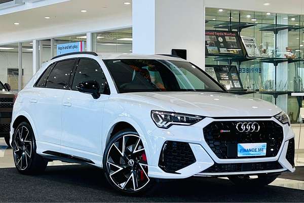 2021 Audi RS Q3 F3