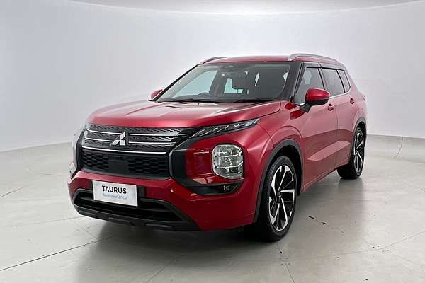 2022 Mitsubishi Outlander Exceed ZM