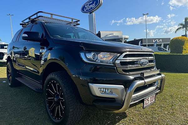 2017 Ford Everest Trend UA