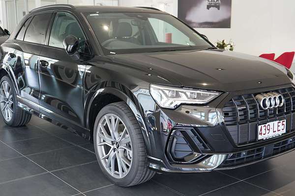 2023 Audi Q3 40 TFSI S Line F3