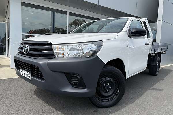 2017 Toyota Hilux Workmate TGN121R Rear Wheel Drive