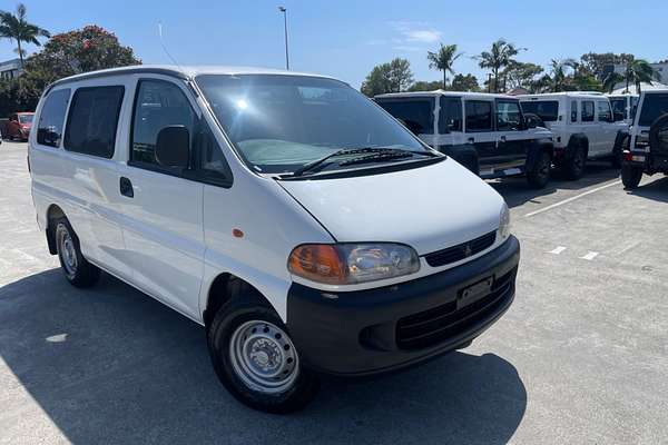 1997 Mitsubishi Starwagon GL WA