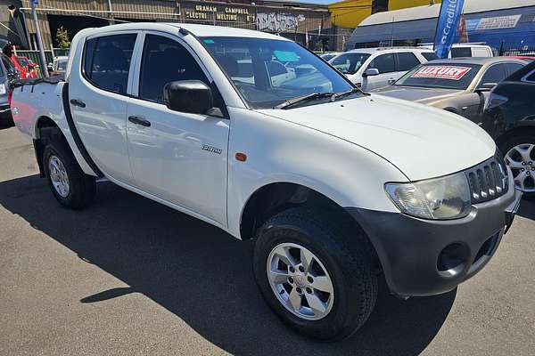 2009 Mitsubishi Triton GLX ML Rear Wheel Drive