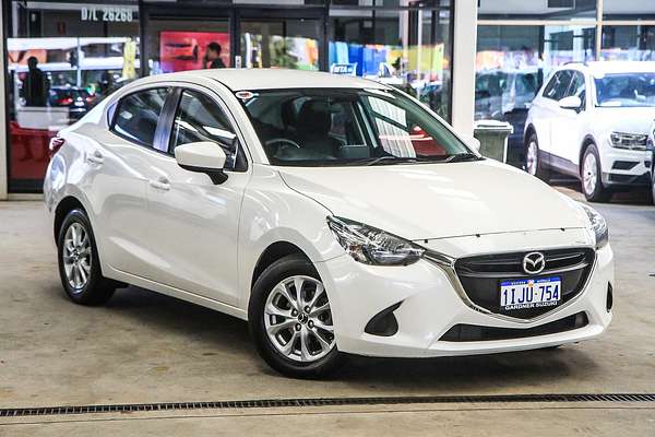 2015 Mazda 2 Maxx DL Series