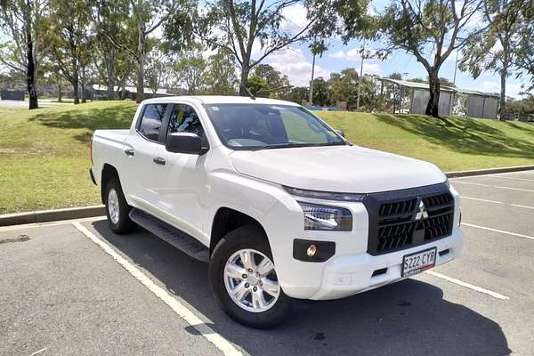 2024 Mitsubishi Triton GLX+ MV 4X4