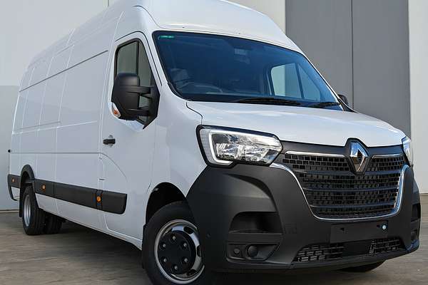 2024 Renault Master Pro 120kW X62 Phase 2