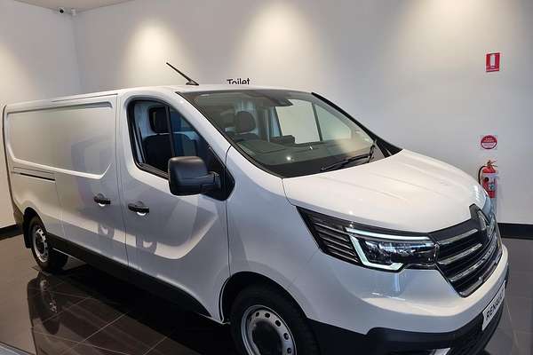 2024 Renault Trafic Premium X82