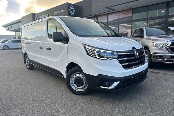 2024 Renault Trafic Premium X82