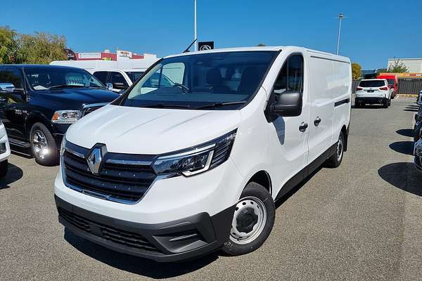 2024 Renault Trafic Pro X82