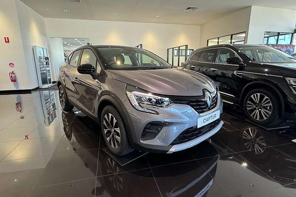 2023 Renault Captur Zen XJB