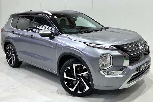 2023 Mitsubishi Outlander Exceed Tourer ZM