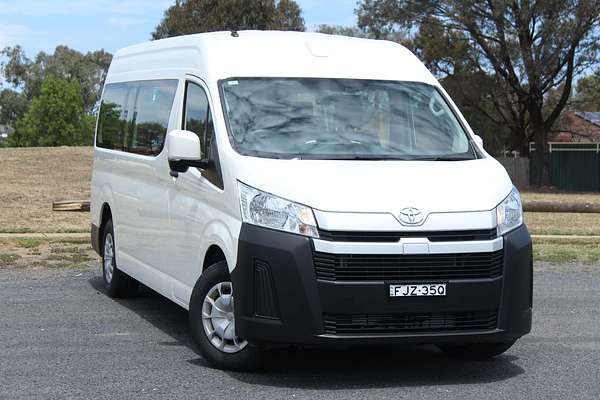 2022 Toyota Hiace Commuter GDH322R