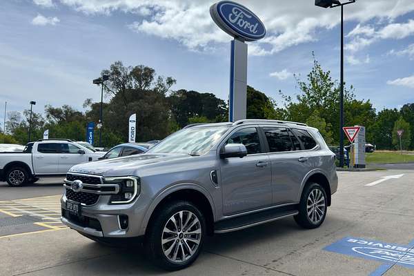 2024 Ford Everest Platinum