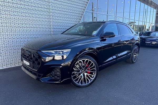 2024 Audi SQ8 TFSI F1