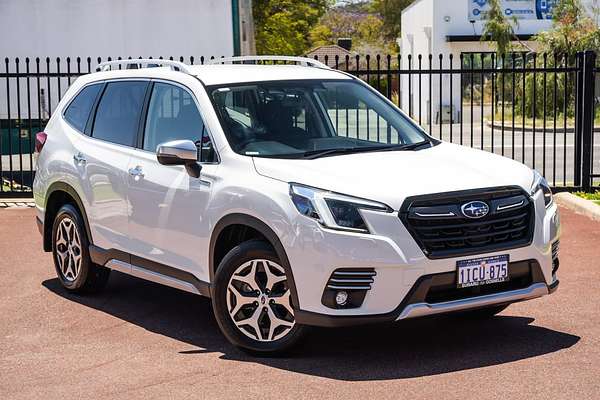 2023 Subaru Forester Hybrid L S5