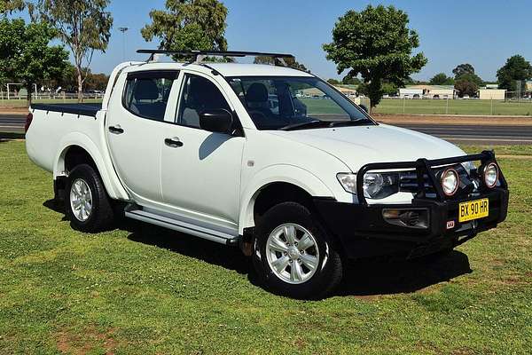 2013 Mitsubishi Triton GLX MN 4X4