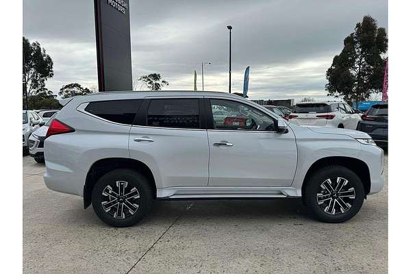 2024 Mitsubishi Pajero Sport GLS QF