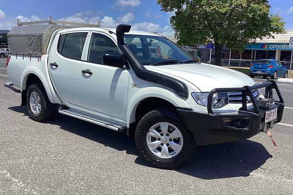 2015 Mitsubishi Triton GLX MN 4X4