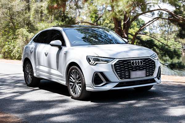 2022 Audi Q3 35 TFSI S Line F3